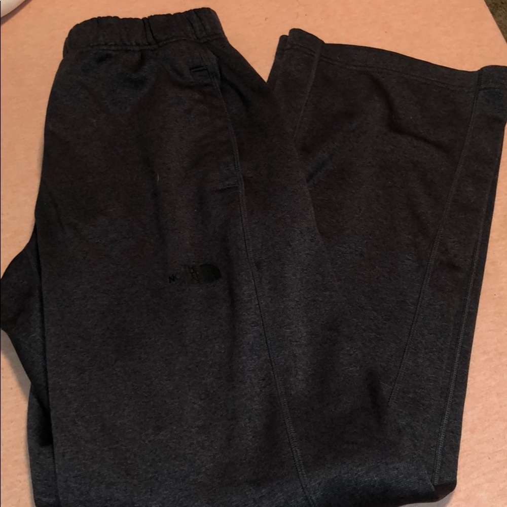 Dark gray North Face sweats. Men’s size small.